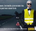 Karl Lagerfeld n'a jamais porté de gilet jaune, cette campagne pour la Sécurité Routière est un photomontage.