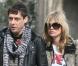 Kate Moss est l'une des plus grandes icônes de mode, alors si la Brindille possède tous les derniers it-bags, il lui fallait forcément un it-boyfriend ! Avec Jamie Hince, ils sont de parfaits sosies de look ! Un couple aussi assorti que glamour !<br