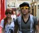 Ashlee Simpson est la plus grande groupie de son mari, Pete Wentz ! Slim, converses déchirées, t-shirt à imprimés et lunettes Wayfarer, la rock'n'roll attitude, les Wentz ont ça dans le sang !