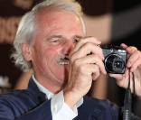 Yann Arthus-Bertrand, à l'occasion de l'ouverture du 9e Festival International du Film de Marrakech, au Maroc, le 4 décembre 2009.
