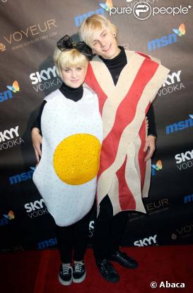 Kelly Osbourne et son chéri Luke Worrall, le 31 octobre 2009.