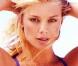 La belle Peta Wilson en couverture de Fit.