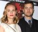 Diane Kruger et Joshua Jackson, très belle, à l'occasion de la soirée de lancement du DVD d' Inglourious Basterds , au New Beverly Cinema de Los Angeles, le 14 décembre 2009.