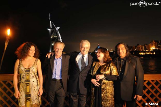 Mona Achache, Christophe Lambert, Omar Sharif, Josiane Balasko et George Aguila lors du 6e Festival international du Film de Dubaï, le 14 décembre 2009.