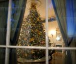 Noël 2009 à la Maison Blanche vu de l\'extérieur.<br />