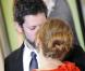 La séduisante Amy Adams dans une robe qui fait mal aux yeux mais visiblement pas à son compagnon Darren Le Gallo, à l'occasion de l'avant-première de Leap Year , au Directors Guild Theatre de New York, le 6 janvier 2010.