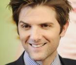L'excellent Adam Scott, à l'occasion de l'avant-première de  Leap Year , au Directors Guild Theatre de New York, le 6 janvier 2010.