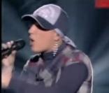 Diam's sur le plateau de Taratata