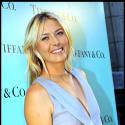 La belle Maria Sharapova tellement resplendissante... qu'elle fait de l'ombre à Miss Monde !