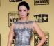 Emily Blunt a choisi cette merveilleuse robe argent du créateur George Chakra, aux Critics' Choice Awards, à Los Angeles, le 15 janvier 2010 !