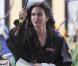 Courteney Cox : Pendant qu'elle travaille dur, son époux fait le pitre avec Ellen Page !