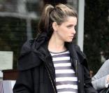 Amanda Peet bien enceinte à West Hollywood, le 26 janvier 2010 
