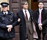 Pete Doherty à la sortie du tribunal de Gloucester, lors de son arrestation le 21 décembre 2009 !