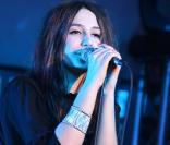 Izia à l'annonce des nominations des Victoires de la musique 2010, à paris, le 27 janvier 2010 !