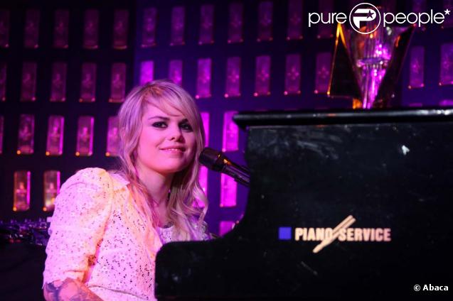 Coeur de Pirate à l'annonce des nominations des Victoires de la musique 2010, à paris, le 27 janvier 2010 !