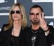 Ringo Starr et Barbara Bach lors des Grammy Awards le 31 janvier 2010