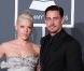 Pink et Carey Hart lors des Grammy Awards à Los Angeles le 31 janvier 2010