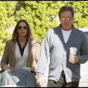 Tim Allen : Promenade détente avec sa femme et son adorable bébé !