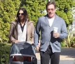 Tim Allen, sa femme, Jane Hadjuk et leur bébé, Elizabeth, à Toluca Lake, le 31 janvier 2010 !