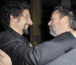 Radu Mihaileanu et Luc Besson à l'occasion de la grande soirée donnée pour les deux millions d'entrées au box-office du Concert, au Ritz Club, à l'Hôtel Ritz, à Paris, le 5 février 2010.