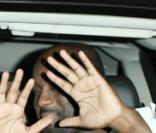 Britney Spears et son assistante, visiblement décontractées, son garde du corps un peu moins...