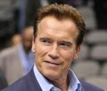Arnold Schwarzenegger lors du NBA All-Star Game, à Dallas, le 13 février 2010 !