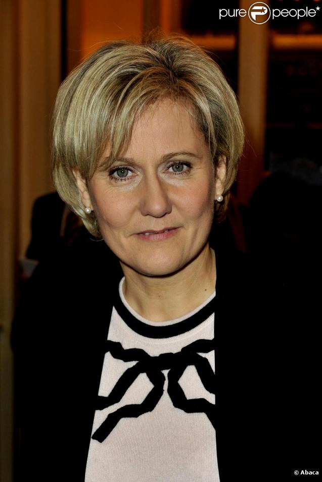 Nadine Morano au gala Enfance Majuscule le 15 février 2010 à la salle Gaveau à Paris