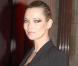 Quand Kate Moss, en plein deuil... s'évade sous la neige avec amoureux !