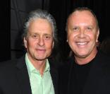Michael Douglas et Michael Kors, le 17 février 2010 à New York