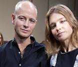 Justin Portman et Natalia Vodianova au défilé Julien Macdonald à Londres lors de la Fashion Week. Le 21/02/10