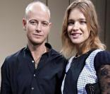 Justin Portman et Natalia Vodianova au défilé Julien Macdonald à Londres lors de la Fashion Week. Le 21/02/10