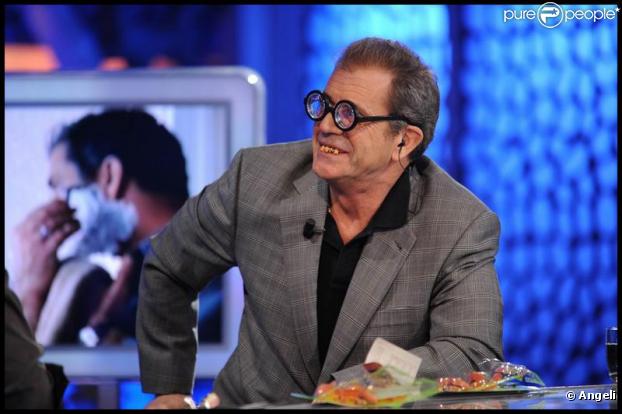Mel Gibson sur le plateau de l'émission télé espagnole El Hormiguero à Madrid le 24 février 2010