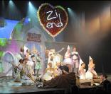 Pierre-François Martin-Laval et sa troupe de comédiens dans sa pièce Spamalot