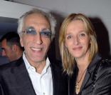 Gérard Darmon et sa compagne Christine se passeront la bague au doigt en 2010 !