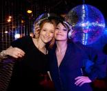 Audray Marnay et Emma de Caunes font les folles à La Party, le 27/02/2010