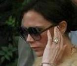Victoria Beckham à Los Angeles dans un manteau de fourrure par 25 degrès ! Le 6 mars 2010