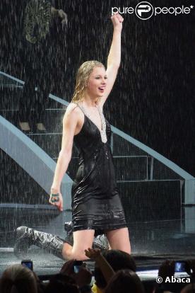 Taylor Swift en concert, à Orlando, le 5 mars 2010 !