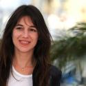 Regardez Charlotte Gainsbourg se confier sur sa folle année : Cannes, ses films, son album, sa tournée...