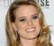 La magnifique Alice Eve, bientôt à l'affiche de Trop belle.