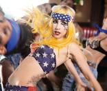 Lady Gaga et Beyonce chantent Telephone