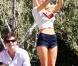 La sculpturale et toute refaite Heidi Montag, lors d'une journée sous le soleil de Malibu, au nord de Los Angeles, le 16 mars 2010.