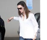 Jennifer Garner en compagnie de ses filles Seraphina et Violet (16 mars 2010 à Los Angeles)