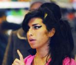 Amy Winehouse fait ses courses chez Waitrose, dans le centre de Londres, le 16 mars 2010 !