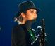 Marion Cotillard, alias Simone, était la choriste surprise de Maxim Nucci/Yodelice pour son concert à l'Ancienne Belgique le 25 mars 2010