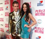 Lindsay Lohan au côté de Perez Hilton lors de la fête d'anniversaire des 32 ans de Perez Hilton au Paramount Studios à Hollywood le 27 mars 2010 