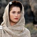 Regardez la belle Gemma Arterton et le charismatique Sam Worthington vous raconter leur "Choc des Titans" !
