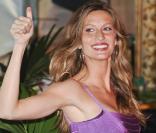 Gisele Bündchen à la conférence de presse parisienne le 8 avril 2010