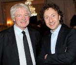 Patrice Carmouze et Stéphane Bern à l\'ouverture du 11e Festival du Film Francophone de Grèce, à Athènes, le 15 avril 2010