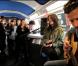 Une voiture-bar transformée en mini-salle de concert, voilà qui a surpris les voyageurs du train Paris-Lyon de 11h54, ce vendredi 16 avril.