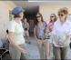 Demi Moore et Susan Sarandon lors d'un voyage humanitaire sur l'île de Haïti le 13 avril 2010